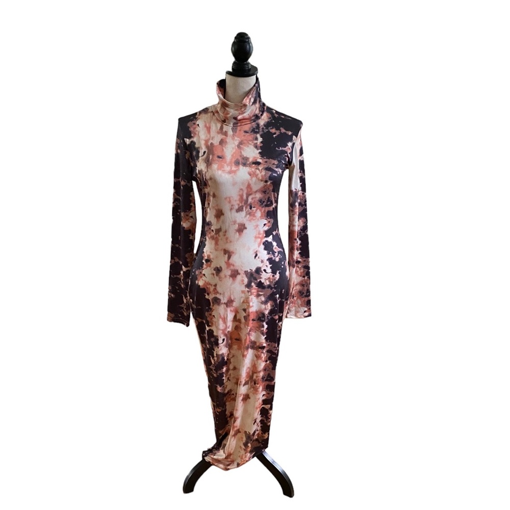 Long Sleeve Mock Neck Maxi Dress - Picture 2 of 3